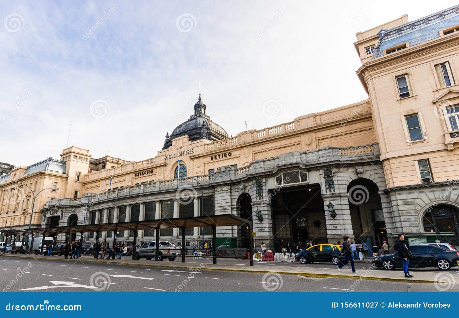 Retiro Train Station